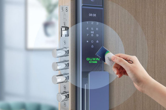 开指纹密码锁 开指纹密码锁